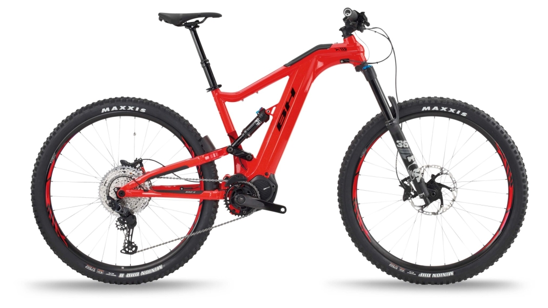 XTEP LYNX 5.5 PRO