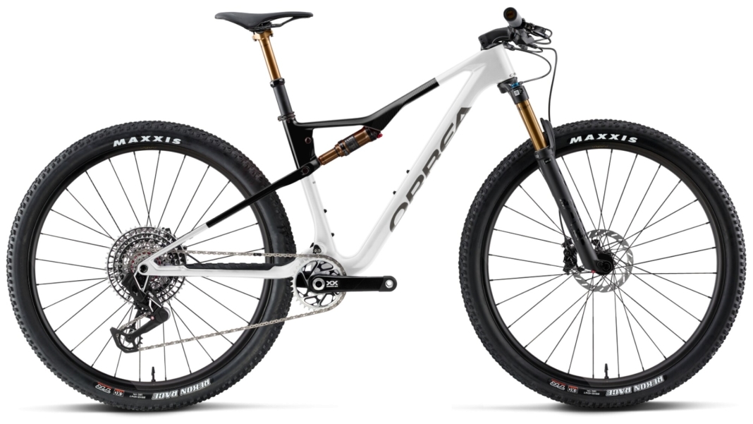 OIZ M-PRO AXS