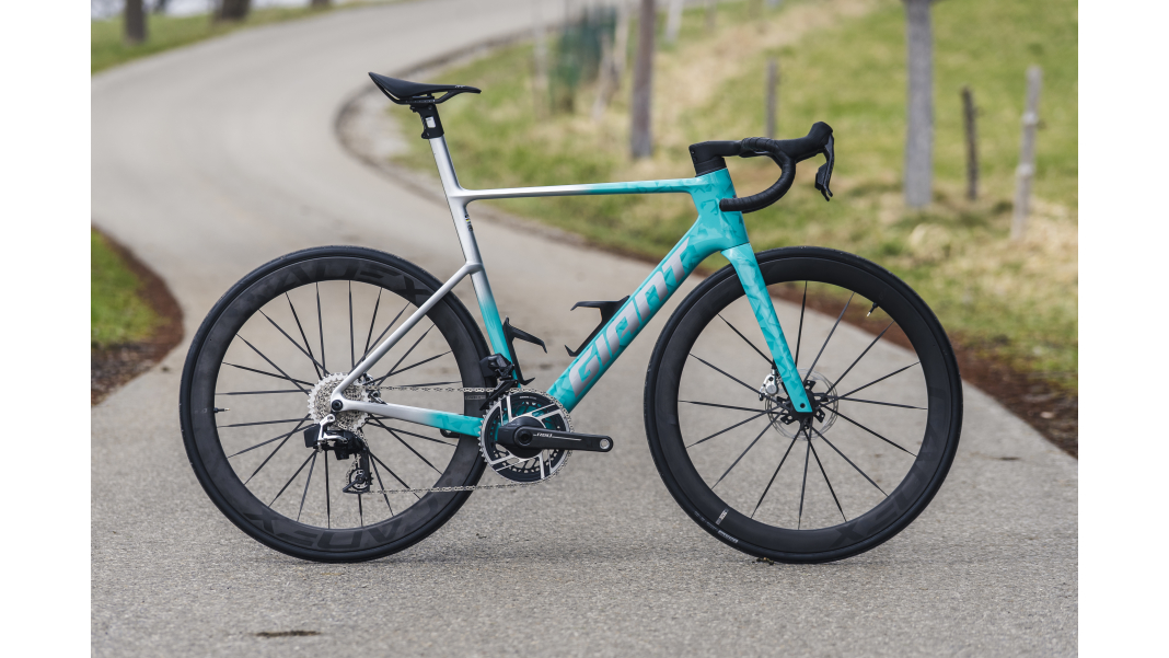 Propel Advanced Red