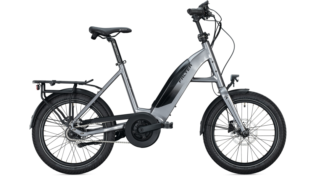 E COMPACT 1.5 RT