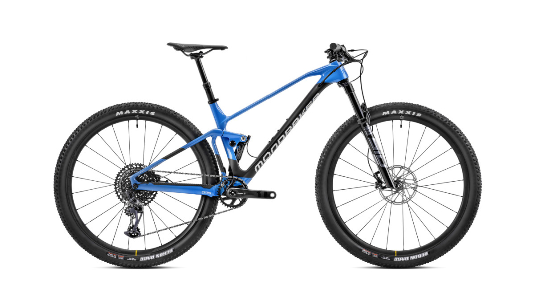 F-PODIUM CARBON DC R