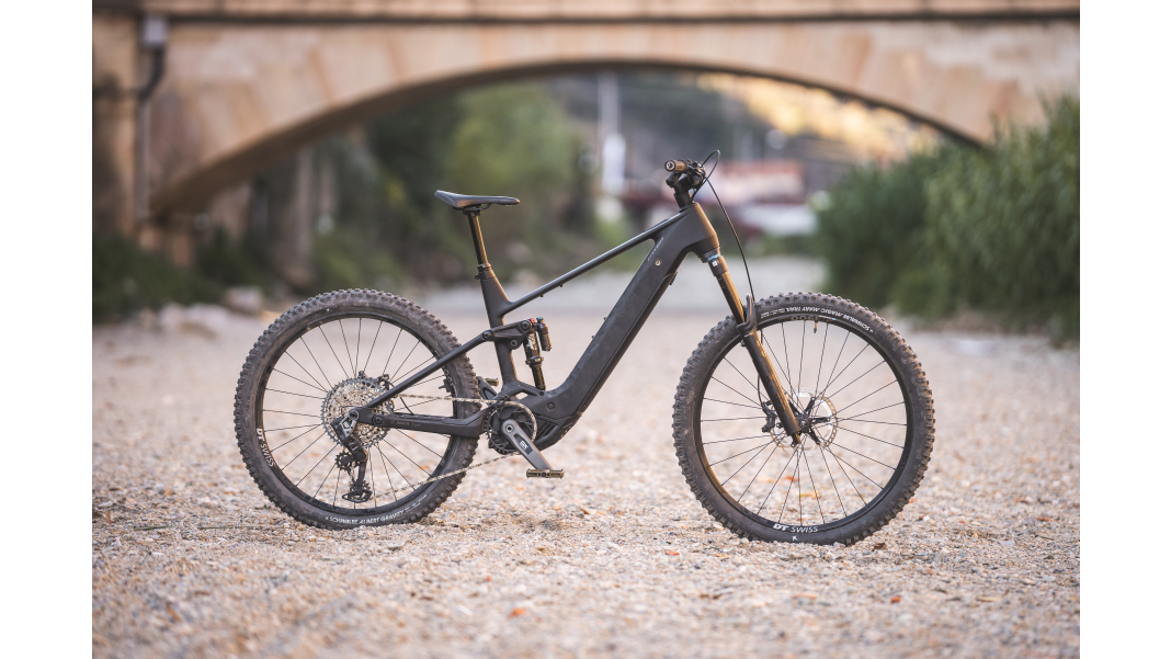 E-Inception AM 8.8.1 GTF