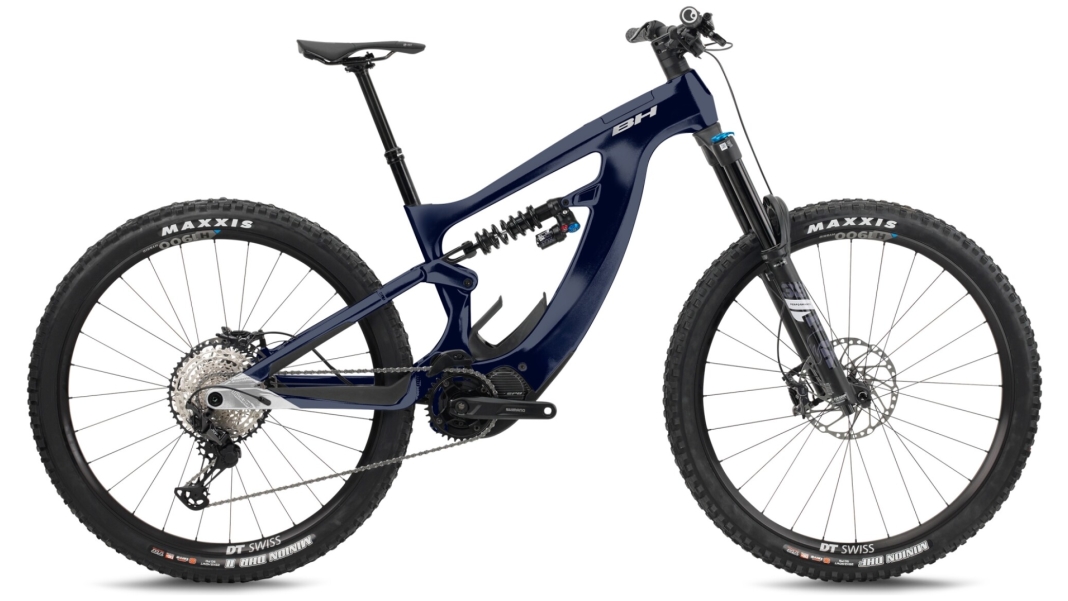 XTEP LYNX PRO 0.8