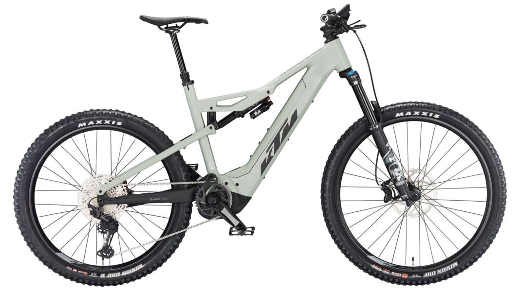 MACINA KAPOHO 7972