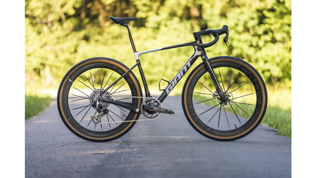 Revolt Advanced SL