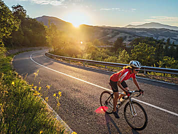 Rennrad-Touren in der südlichen Toskana rund um den Bergriesen Monte Amiata
