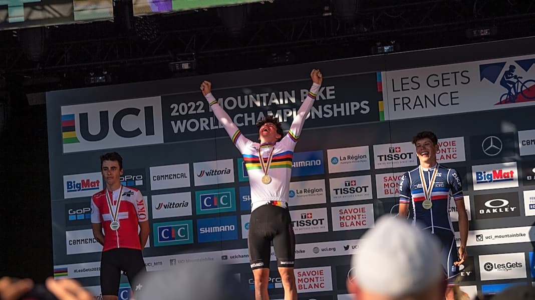 UCI MTB-WM Les Gets: Paul Schehl holt Weltmeister-Titel bei Junioren