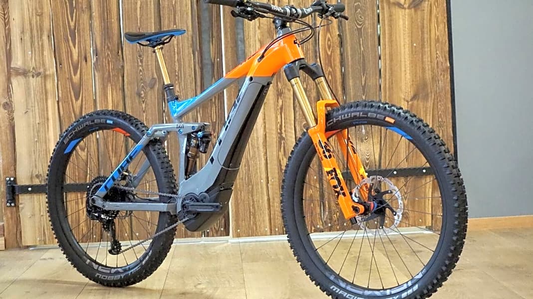 Cube EMTBs mit PowertubeAkku BIKE
