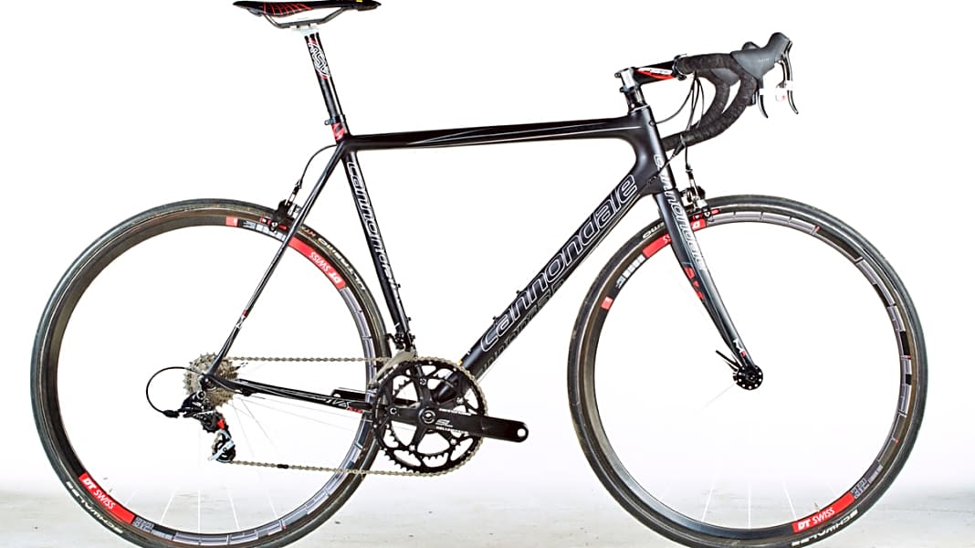 canyon ultimate vs cannondale supersix evo