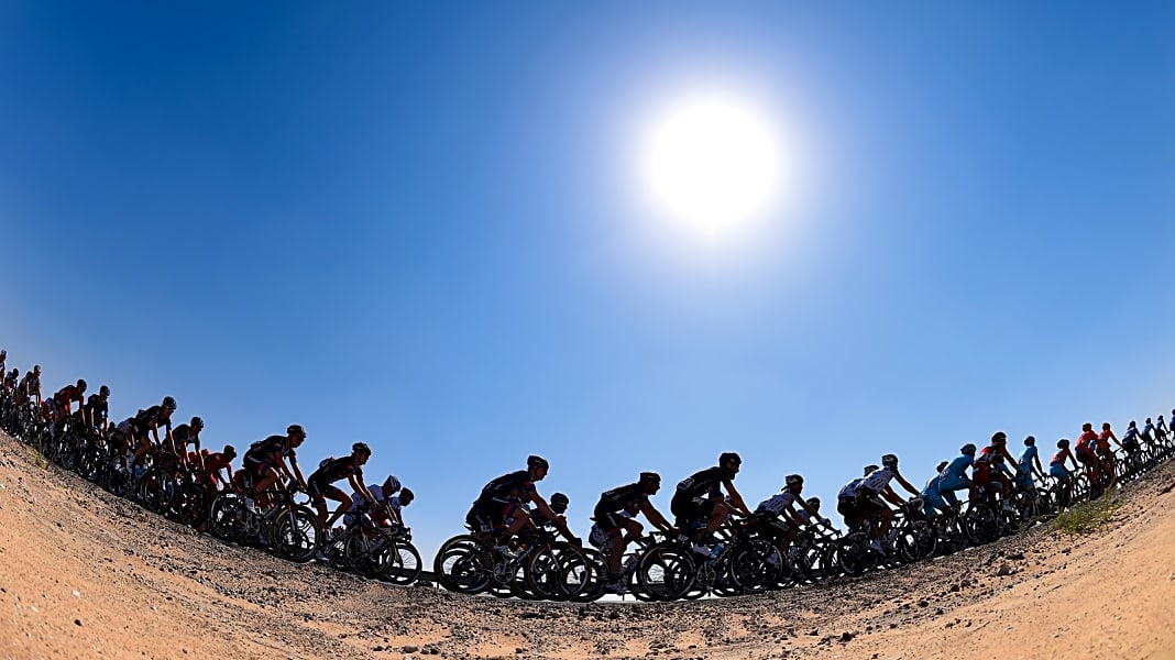 Rennrad-Training: Radeln bei Hitze - Heiße Rennen: Abkühlung bei Training und Wettkampf