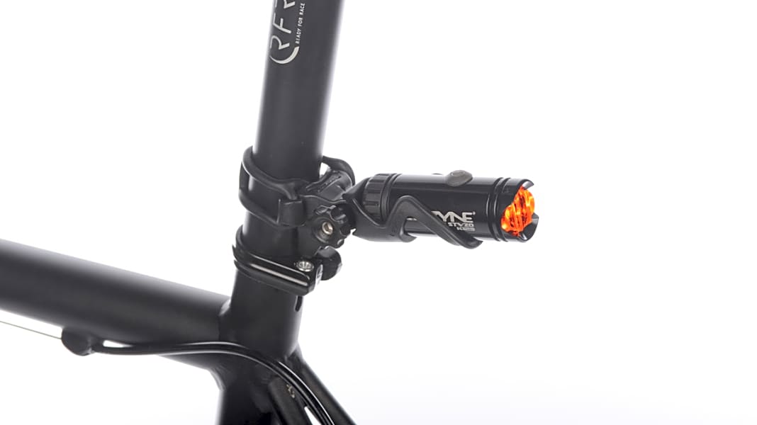 Test Rennrad Beleuchtung Lezyne Rücklicht 2015 TOUR