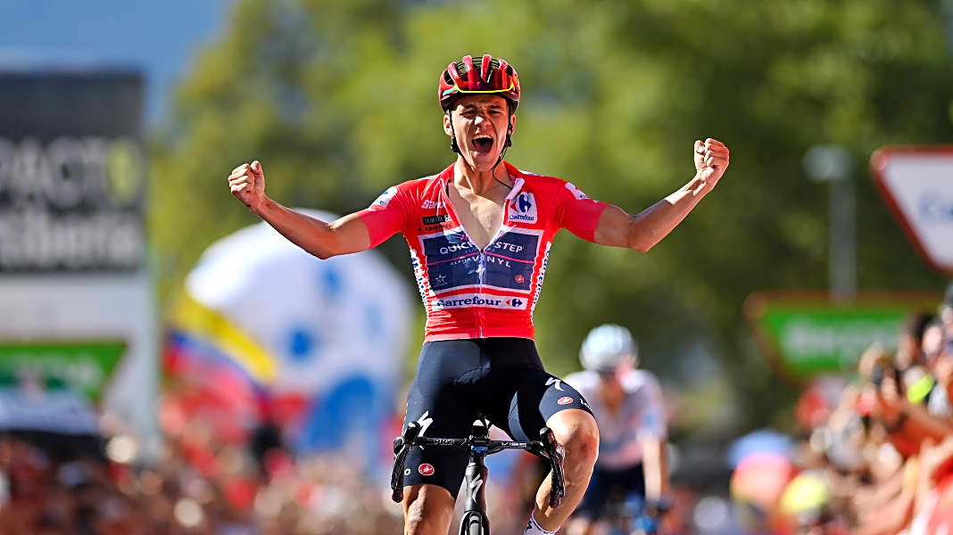 Vuelta: Zweiter Tagessieg für Evenepoel auf 18. Etappe - Vine nach Sturz ausgeschieden