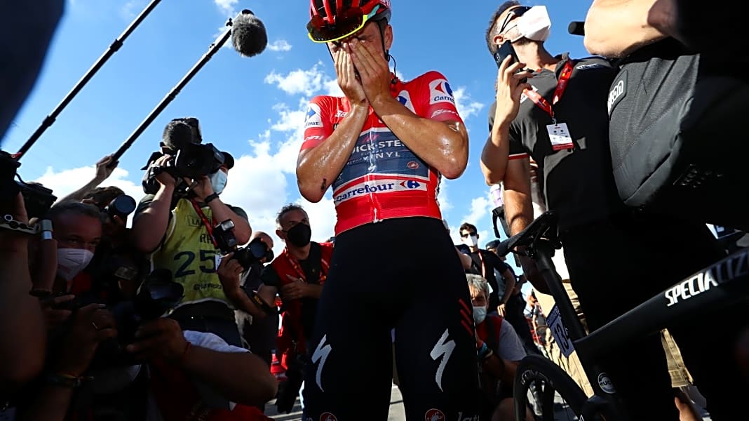 77. Spanien-Rundfahrt - Rotes Trikot verteidigt: Jungstar Evenepoel vor Vuelta-Sieg