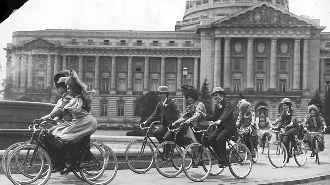Revolutions: Fahrrad-Geschichte aus Frauen-Sicht