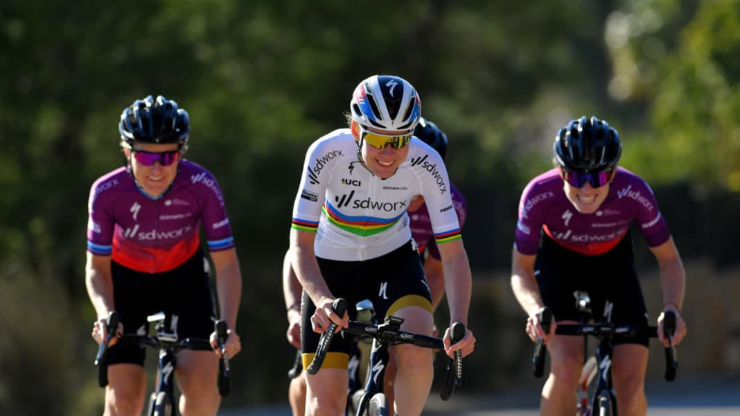 Interview: Profi-Rennfahrerin Anna van der Breggen - Anna van der Breggen: Von der Krankenschwester zur Radsport-Weltmeisterin