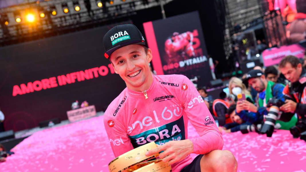 105. Italien-Rundfahrt - Stolzer Hindley mit historischen Giro-Triumph in Verona 
