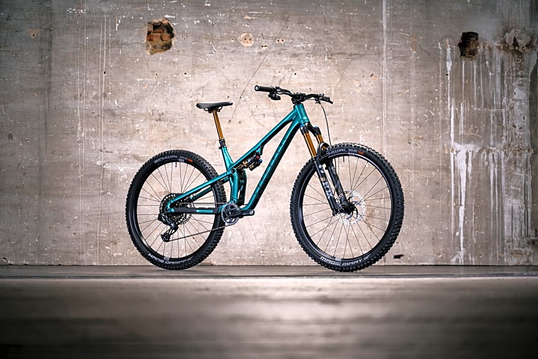 Commencal Tempo Neues, flinkes Trailbike aus Andorra BIKE