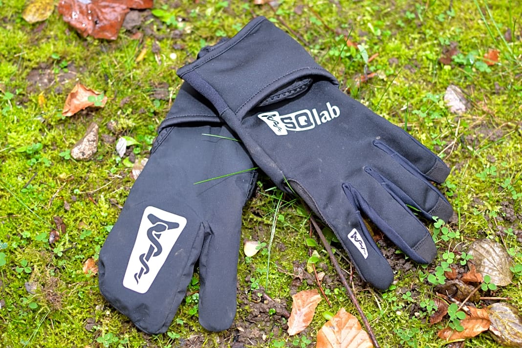 Die SQ-Gloves One10 tragen sich in der richtigen Passform (Größe + Slim oder Wide) sehr gut und halten recht warm, wie es sich für MTB-Handschuhe im Winter gehört. 