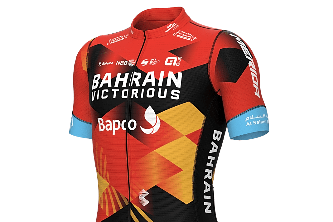 Das Trikot von Bahrain-Victorious für die Saison 2023 