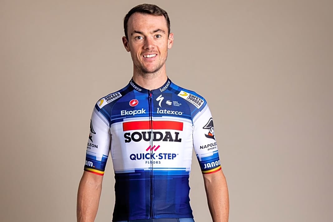 Soudal - Quick Step: Trikot für 2023 | Das Outfit von Evenepoel & Co ...