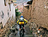 In Cusco musste ich die alten Treppen und Kopfsteinplastergassen natürlich mit dem Bike unsicher machen, ich Spielkind.