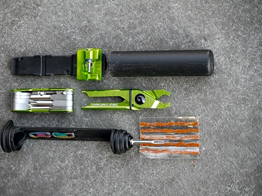 S.W.A.T.-Tool One Up Components EDC Tool