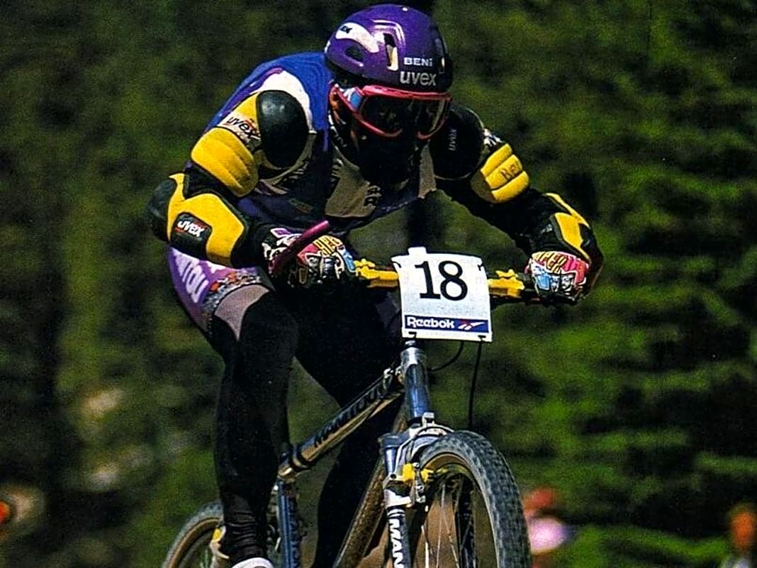 1994 fuhr Beneke auf dem Manitou-Bike auf Platz zwei im Downhill-Gesamt-Worldcup.