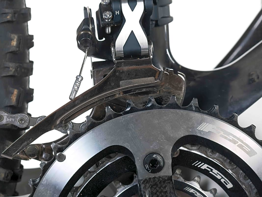 Schaltung und Umwerfer richtig einstellen | BIKE