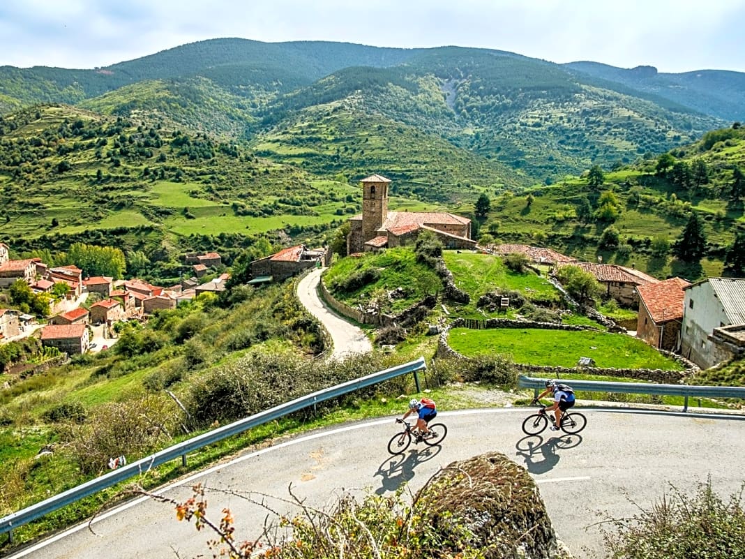 Herbstliche Rennradtouren in Europa - 6 Rennradtouren in den schönsten Weinregionen
