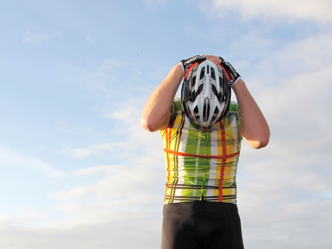 OP nach Rennradunfall - Ist Rennradfahren mit versteiften Halswirbeln möglich?