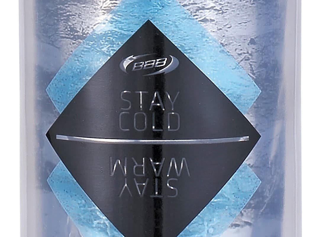 BBB Thermoflasche für Rennradtouren im Winter - Heiß: BBB Thermotank hält Getränke warm