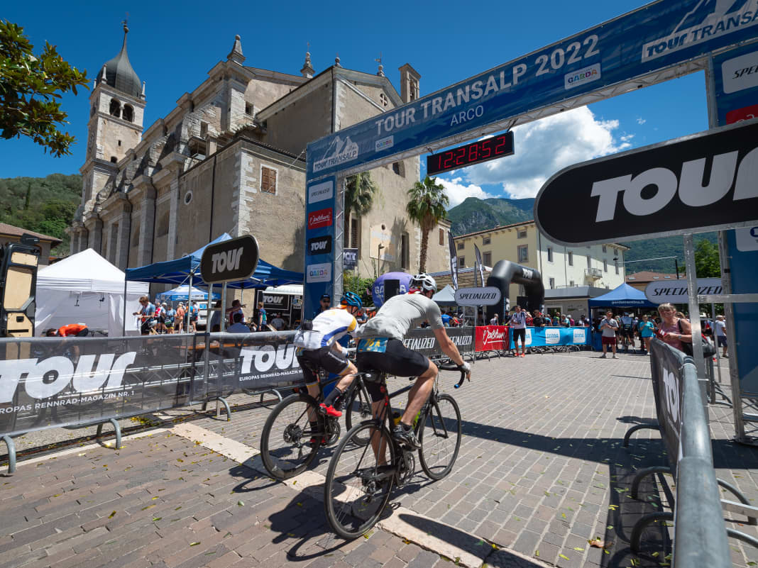 Das Finale der TOUR Transalp 2022 nach Arco
