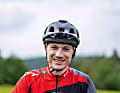 Anton Guthardt, 25: Egal, ob Bikepark-Einsätze oder technische Trail-Touren – der Wirtschaftspsychologe aus Nordhessen liebt anspruchsvolles Gelände. Für seinen Aktionsradius von 30 bis 50 Kilometern nutzt er bislang ein All Mountain Bike. Ob er auch mit weniger Federweg zurechtkommt?