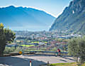 Anstieg nach Tenno, Blick zum Gardasee  Foto Jörg Spaniol