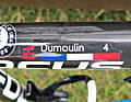 Trotz seiner geringen Größe von nur 1,59 Metern zählt Dumoulin zu den guten Sprintern im Feld.