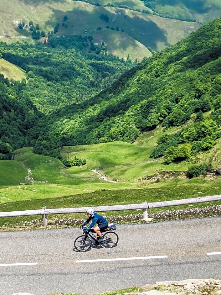 Bikepacking in den Atlantischen Pyrenäen