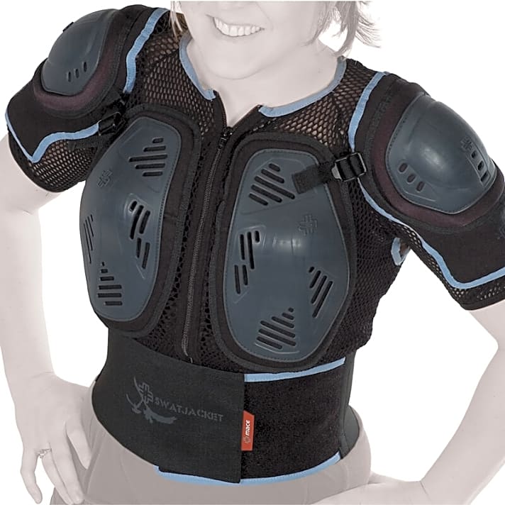   Women’s Swat Jacket von Mace. Alle Hartschalenprotektoren dieser Jacke sind speziell auf die weibliche Anatomie abgestimmt – vor allem vorne. Erhältlich in vier Größen, 139,99 Euro. www.macegear.com