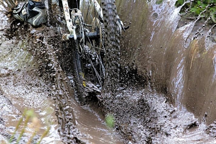 beim fahrrad fahren habe ich immer die leisest wund