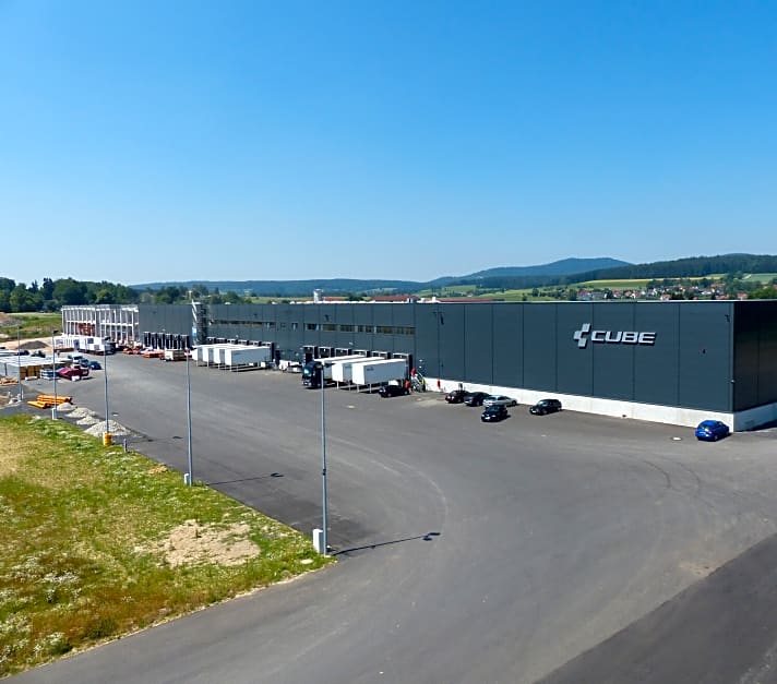   Derzeit baut Cube sein Logistik- und Produktionsgebäude in Waldershof aus. Dort entsteht auch der neue Showroom.