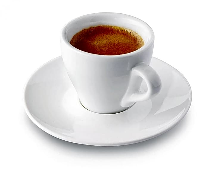  Der Espresso: Mit Druck durch feines, dunkles Kaffeepulver gedrückt, bildet sich die herrliche Crema. Außerhalb Deutschlands oft einfach "café" genannt.