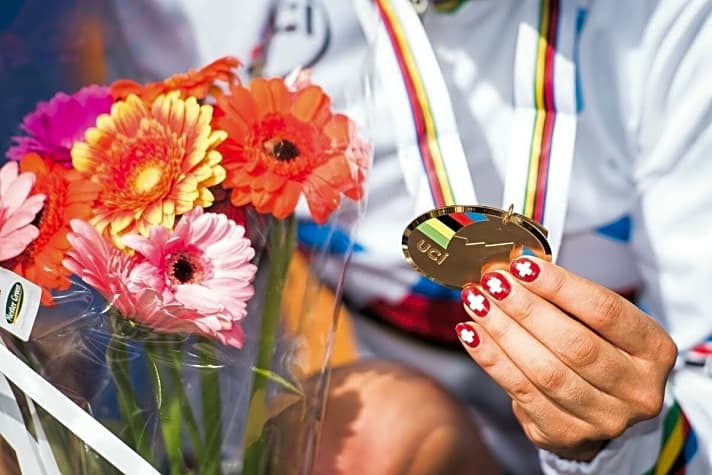   2014 wurde Jolanda Neff als 21-Jährige in Hafjell (NOR) zum dritten Mal in Folge Weltmeisterin in der U23-Klasse. 