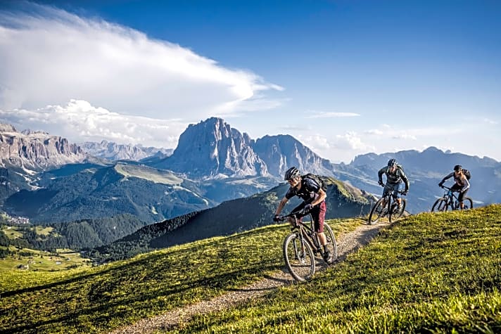  MTB-Alpenüberquerungen mit Guide sieht ULPtours-Chef Uli Preunkert langfristig im Aufwind, selbst wenn der Sommer 2020 durch die Corona-Krise schwächer ausfallen dürfte.