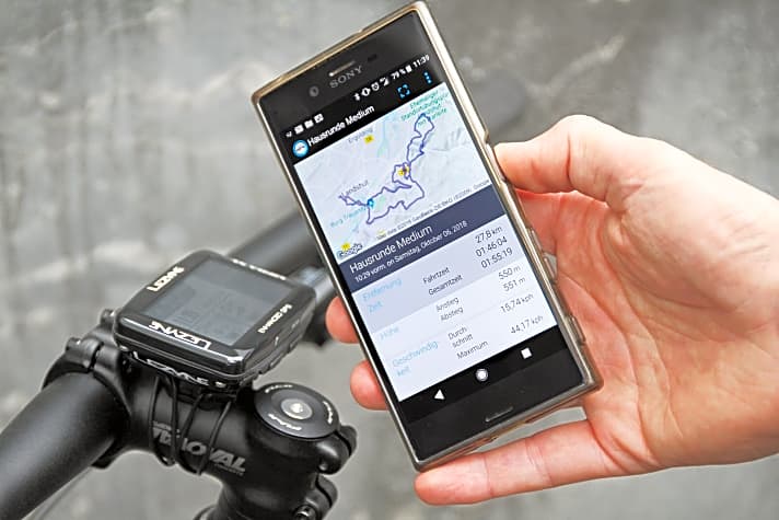   Lezyne Mega XL: Nach der Fahrt lässt sich die Tour bequem am Smartphone analysieren. Auf Wunsch synchronisiert die Lezyne-GPS-Alley-V2-App die Daten dann auch noch automatisch mit dem Strava-Account. 
