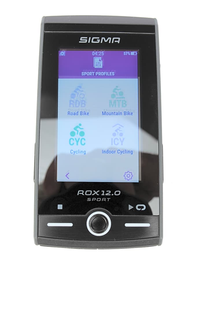    AWARD WINNER - ROX 12.0 SPORT  Hersteller: SIGMA-Elektro - Jury Statement: Das erste GPS-Navigationssystem von Sigma Sport bietet eine Fülle von Funktionen, und das zu einem sehr attraktiven Preis.
