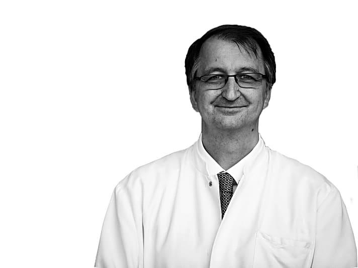   Prof. Dr. med. Lorenzl ist Experte für Erkrankungen wie Parkinson und Multiple Sklerose.