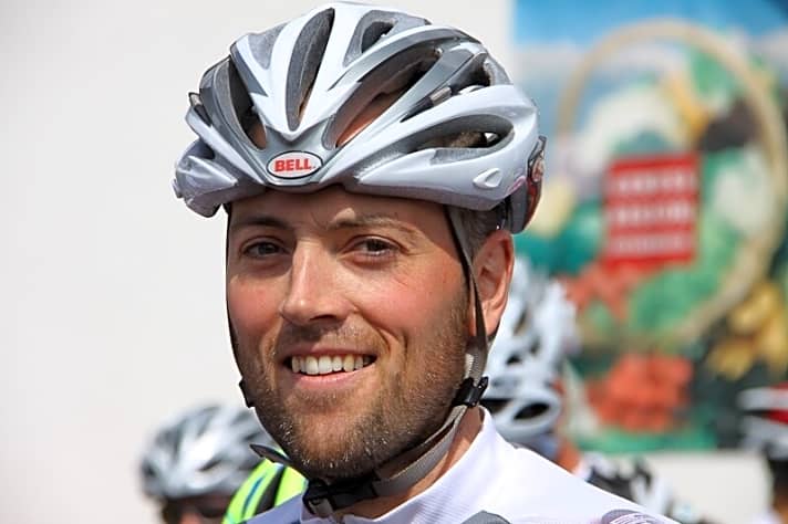   Für BIKE-Leser Thomas Mayer aus Tirol hat sich der Bike-Sport in den letzten Jahren nicht ent- sondern verwickelt.