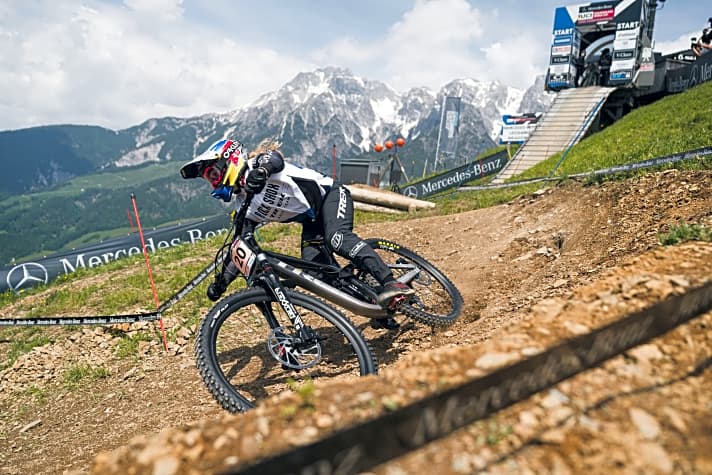  Mountainbike World Cup 2021, Downhill Finals - Rider: Valentina Höll aus Österreich