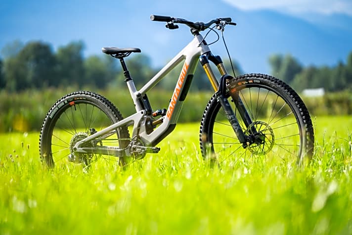 santa cruz nomad weight