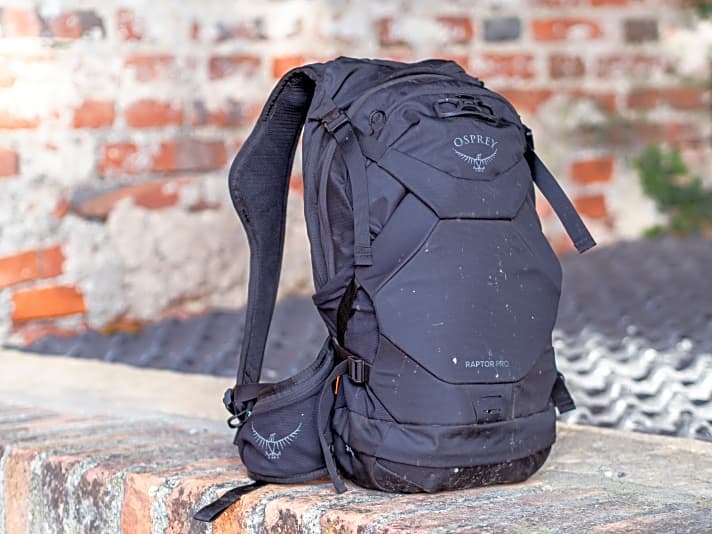 Sicher und komfortabel: Ospreys erster Rucksack mit Rückenprotektor 