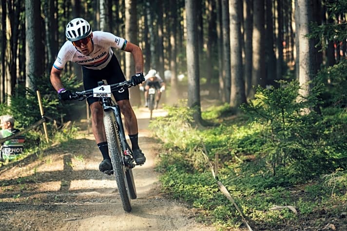 In Nove Mesto wird 2023 erstmals ein UCI Mountainbike Marathon-Worldcup ausgetragen. Passende Marathonpisten gibt’s in den Wäldern rund um die XC-Strecke genug.